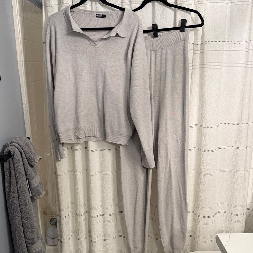Nasty Gal Light Gray Knit Top